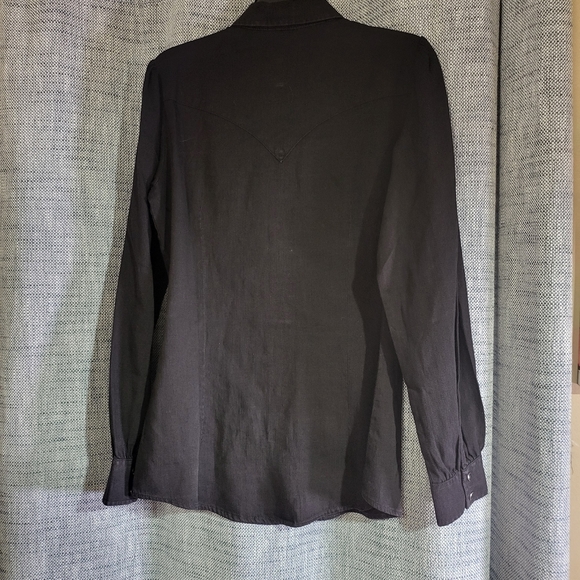 🔥NWT WRANGLER RETRO PUNCHY EMBROIDERED BLACK DENIM PEARLSNAP SHIRT - Picture 10 of 16